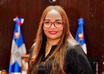 Diputada Stamy Colón somete proyecto de ley que crea el Cuerpo Especializado de Persecución del Delito Migratorio (CEPREDEM)