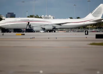 Trump aceptará un lujoso Boeing como regalo de Catar y podría usarlo como Air Force One