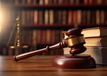 ¿Qué dice el Código Penal sobre el homicidio involuntario?: de tres meses a dos años de prisión