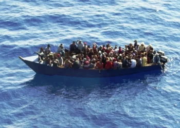 RD rescató de 17 personas en naufragio de migrantes que iban rumbo a Puerto Rico