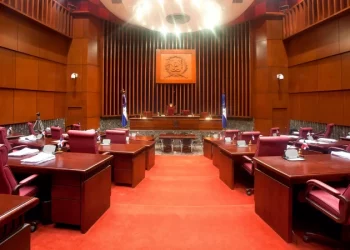 Senadores aprueban en primera lectura modificaciones al Código de Trabajo