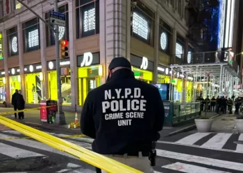 Un adolescente asesina a sus padres en Florida y llama a la policía para entregarse