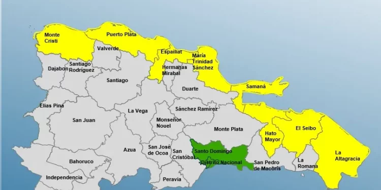 COE eleva alerta por huracán Erin: oleaje peligroso y lluvias intensas en la costa norte