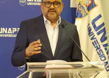 Ministerio Justicia asumirá registro de abogados y notarios