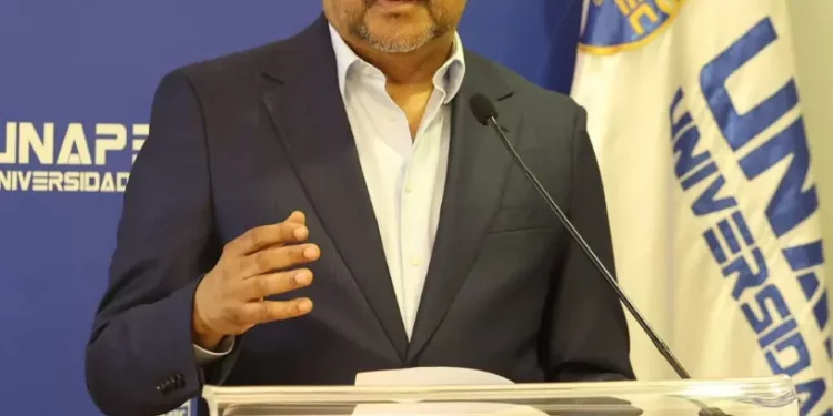 Ministerio Justicia asumirá registro de abogados y notarios