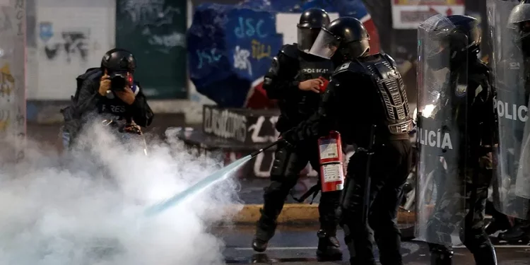 Noboa declara el estado de excepción en diez provincias de Ecuador por protestas violentas