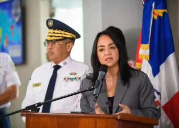 Interior y Policía amplía horario para expendio de bebidas alcohólicas en Navidad y Año Nuevo