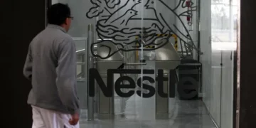 Alertan de una posible bacteria en leche en polvo para bebés de la marca Nidina 1 (Nestlé)