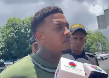 Tribunal emplaza a Fiscalía presentar acusación contra "Alex Paquete" en plazo de 10 días