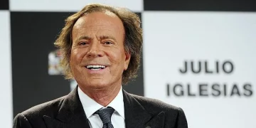 Julio Iglesias: "Niego haber abusado, coaccionado o faltado el respeto a ninguna mujer"