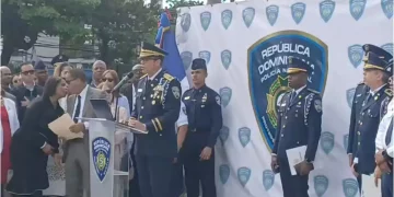 Nuevo director policial a Peralta Guzmán: "Comandante, vaya sin miedo; recibo el timón con compromiso"