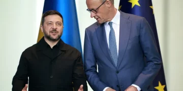 Zelenski dice que cooperará con sus socios para fabricar misiles antibalísticos en Europa