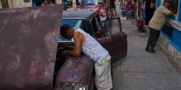 España, Brasil y México prometen más ayuda humanitaria para Cuba