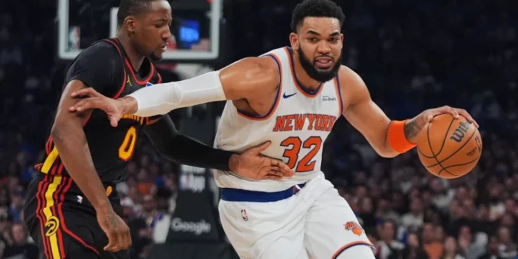 Towns y Brunson ayudan a Knicks a logra primer triunfo de los Playoffs
