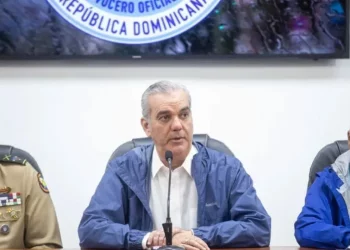 Abinader declara estado de emergencia en cinco provincias y el Distrito Nacional por vaguada