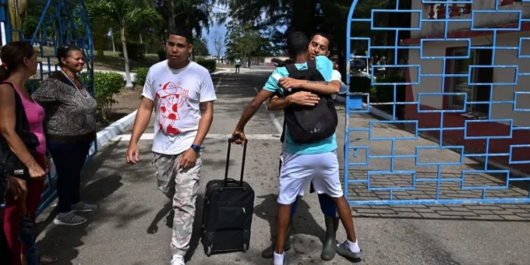 El Gobierno de Cuba inicia la excarcelación de más de 2.000 presos tras anunciar su indulto