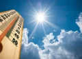 Meteorología prevé un domingo caluroso con escasas lluvias en la tarde