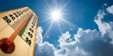 Meteorología prevé un domingo caluroso con escasas lluvias en la tarde