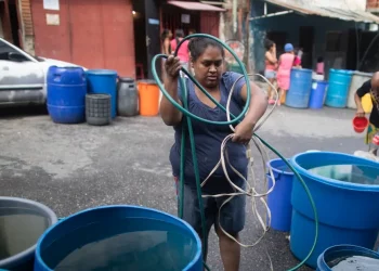 Gran escasez de agua limpia en Venezuela