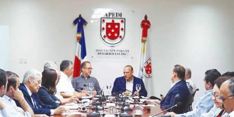 APEDI respalda transformación del Hospedaje Yaque iniciada por Alcaldía y destaca su impacto en el desarrollo de Santiago