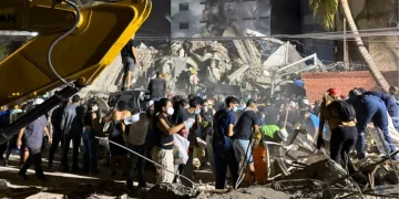 Cali investigará si hubo fallas o corrupción en edificios colapsados por terremoto de 7.4