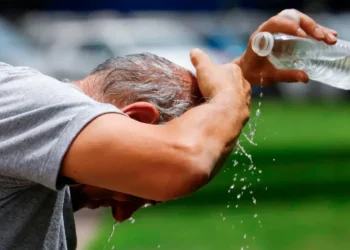 Indomet prevé ambiente caluroso y aguaceros en el interior del país este lunes