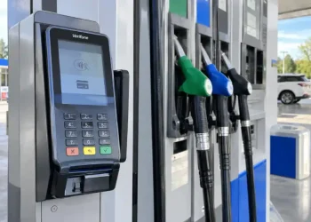 Estaciones de combustibles reiteran desconectarán verifones este viernes 25