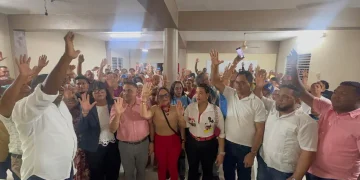 Juramenta equipo de la Zona N1 en apoyo a David Collado