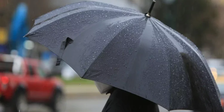 Vaguada provocará aguaceros y tormentas eléctricas esta tarde