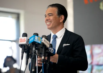 Trump demanda a California por las votaciones