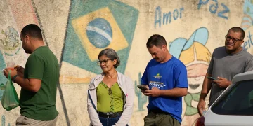 Indecisos decidirán los comicios en Brasil