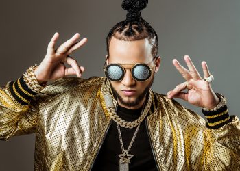 El Alfa asegura que en unas horas vendió casi la mitad de su concierto en el Estadio Olímpico