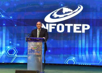 INFOTEP analiza en seminario internacional nuevo modelo de desarrollo para preparar a los docentes del futuro