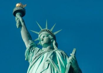 Dominicanos en New York se ven afectados por la situación económica