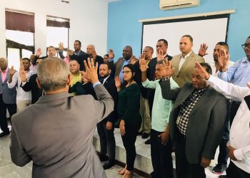 DIECOM continúa juramentación voceros del gobierno