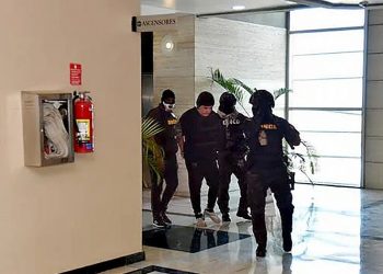 Aplazan coerción a los extraditables vinculados crimen internacional