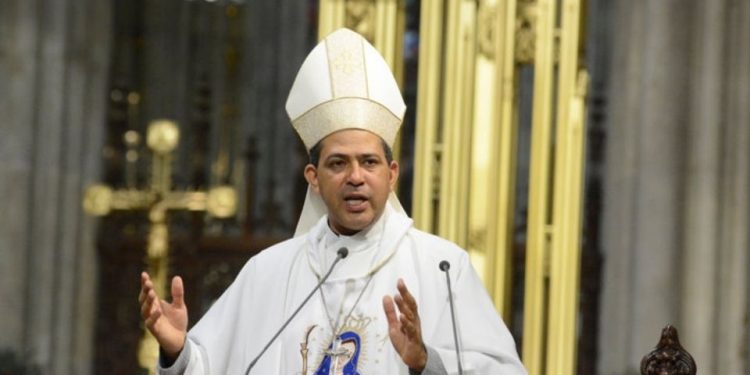 Obispo llama a la clase política y al pueblo a reflexionar