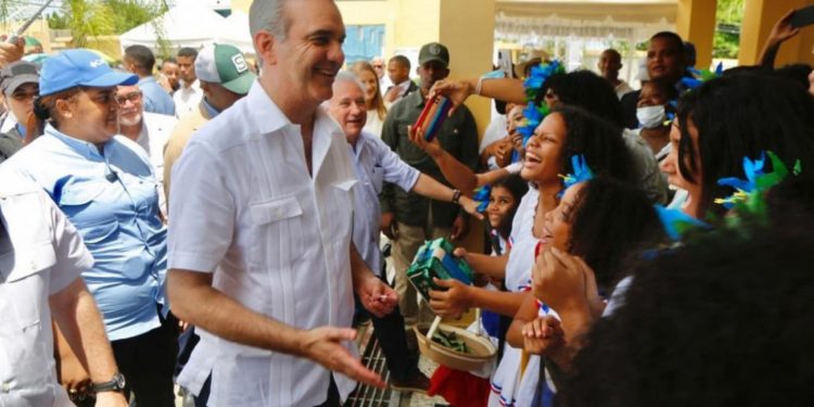 Encuesta Gallup RCC Media: Luis 54.1%, Abel, 14.7% Leonel 22.2%