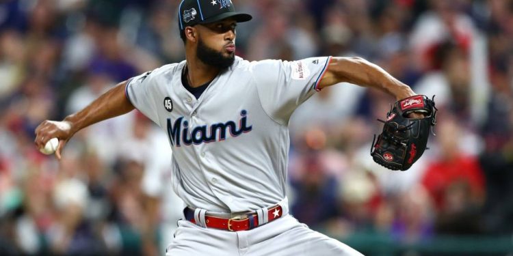 Dominicano Sandy Alcántara dice volverá ser dominante en las GL