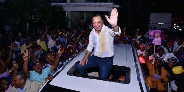 Abel Martínez dice que va a “recuperar” la paz