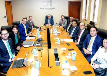 aldez Albizu y Limber Cruz pasan balance a desempeño del agro