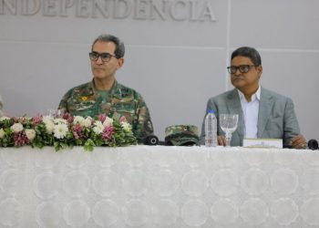 COE actualiza protocolos ante huracanes y terremotos