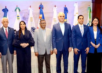 97 % de la población dominicana tiene su seguro familiar salud