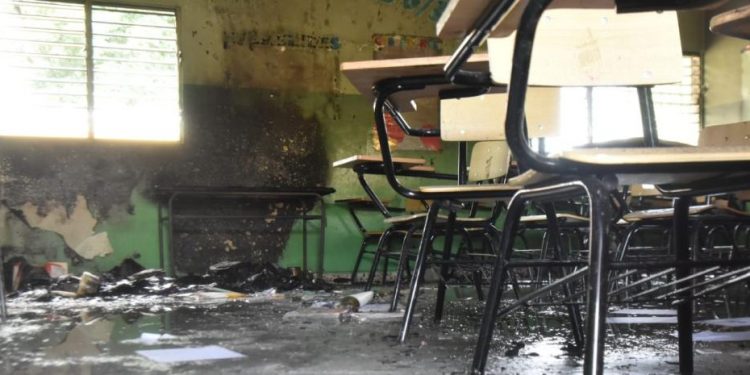 Actos vandálicos se repiten en escuelas públicas