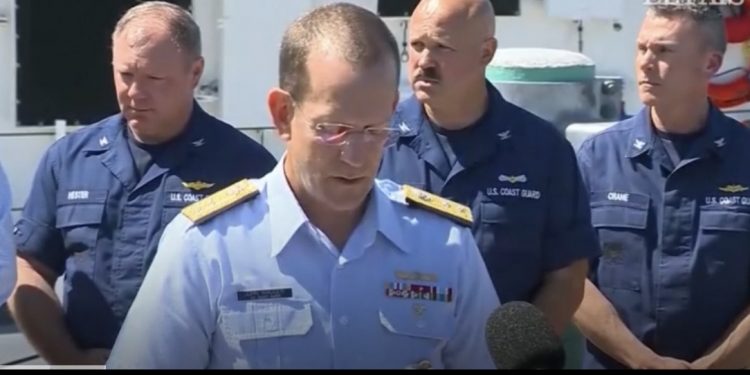 La Guardia Costera da por muertos a los pasajeros del sumergible y apunta a una “implosión catastrófica”Los restos hallados en la zona donde está el ‘Titanic’ “son congruentes con la pérdida de presión” en la cabina, según las autoridades