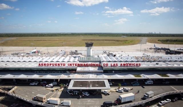 Falla en suministro eléctrico afecta aeropuerto de Las Américas y produce retraso en vuelo, informa Aerodom