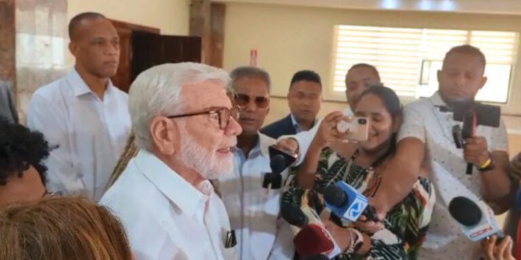 Más de 30 entidades cristianas evangélicas solicitan aprobación del Código Penal