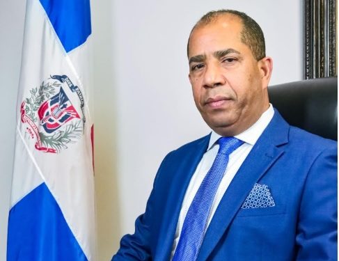 Cancillería suspende a César Méndez, el cónsul dominicano en Barcelona involucrado en incidente