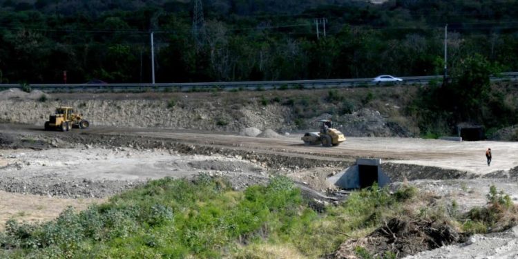 Obras Públicas arreciará proceso de construcción de la circunvalación de Baní