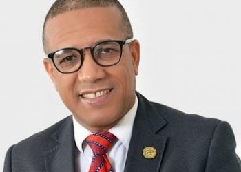 Veterano gremialista Juan Carlos Bisonó anuncia candidatura a secretaría general del CDP Santiago